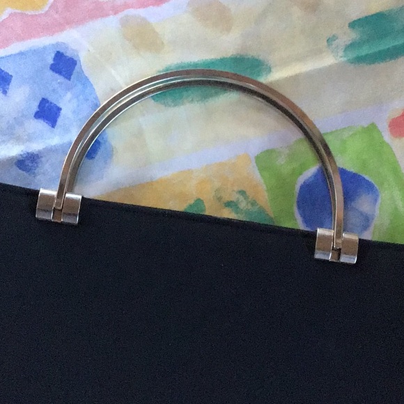 VTG Silver Handle Purse - Picture 3 of 3